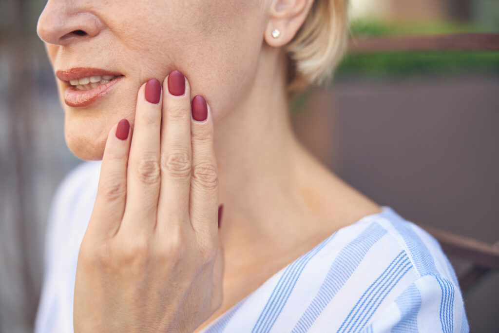 Get the Facts About What to Do if You Suffer a Sore Tooth Call Today